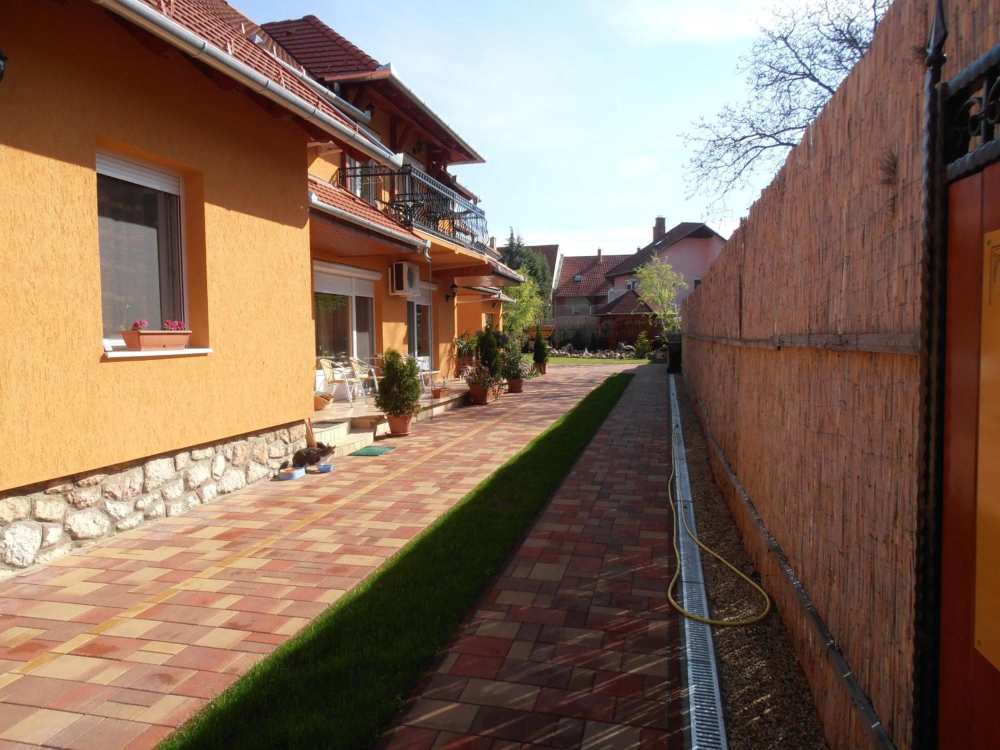 Gal Apartmanhaz Harkany Luaran gambar