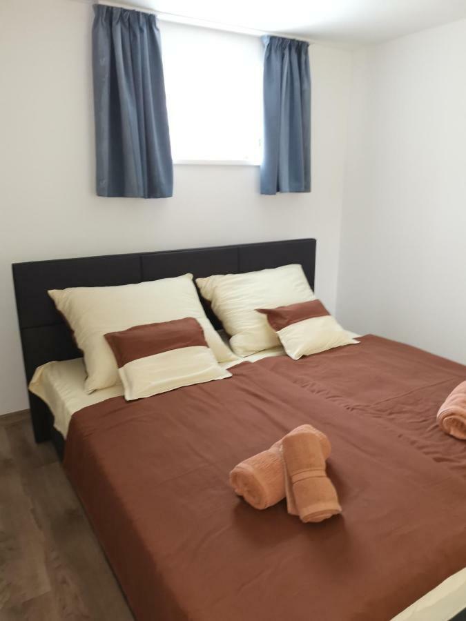 Gal Apartmanhaz Harkany Luaran gambar