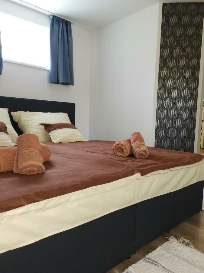 Gal Apartmanhaz Harkany Luaran gambar