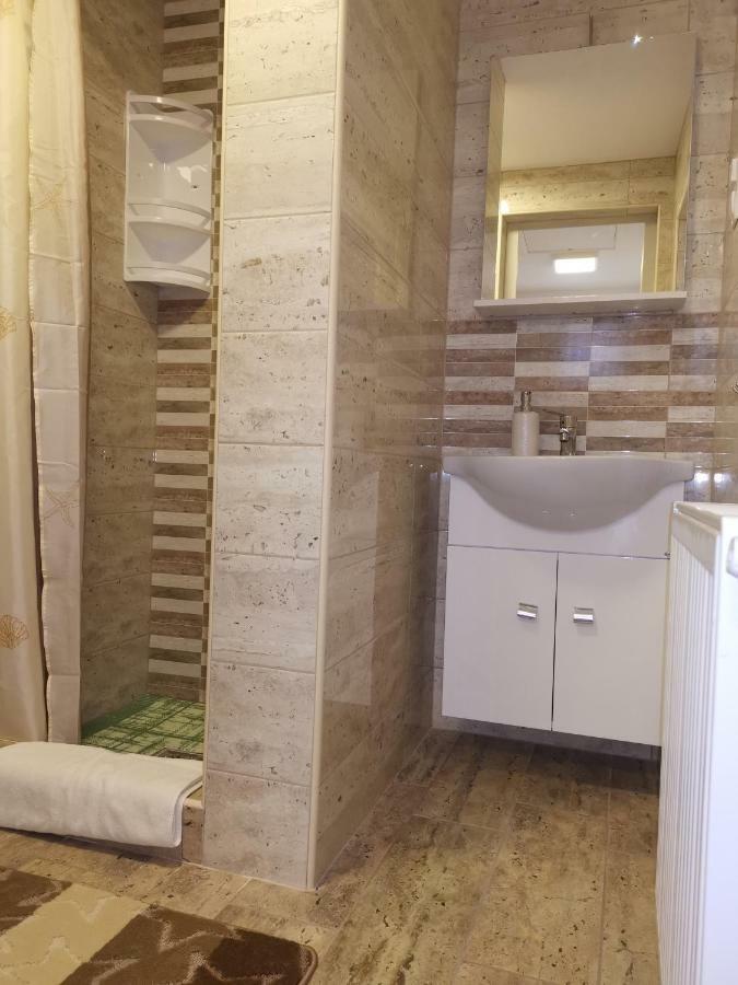 Gal Apartmanhaz Harkany Luaran gambar