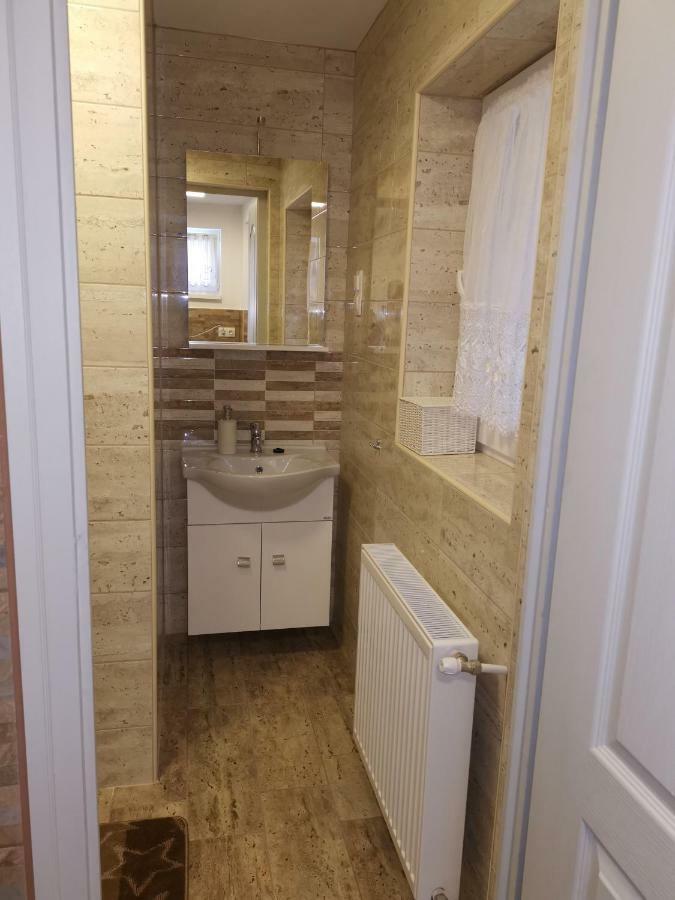 Gal Apartmanhaz Harkany Luaran gambar
